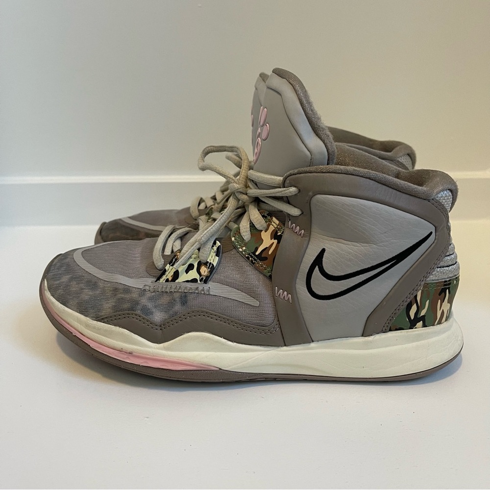 Nike Kyrie Infinity GS Leopard Camo Size 6.5Y 2022 DD0334-006 - Basketball Shoe